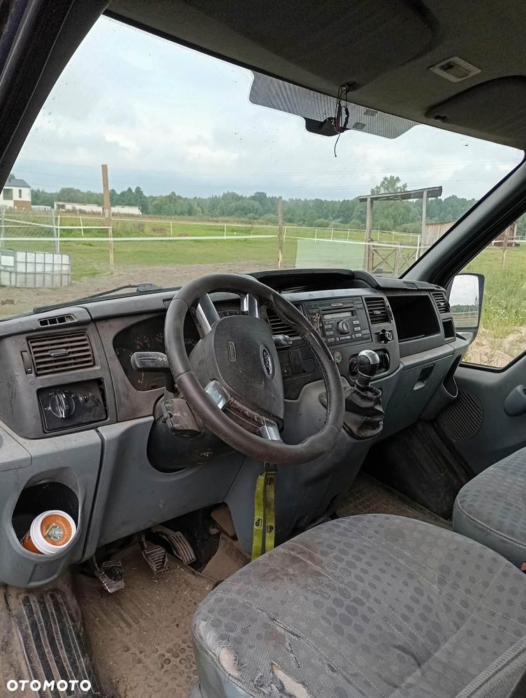 Ford Transit - 5