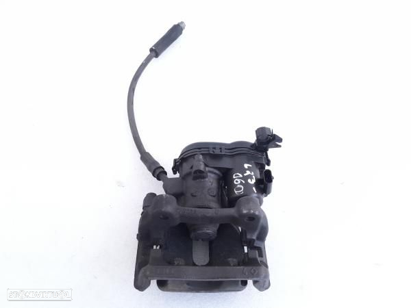 Pinça Travao Tras Esq Mercedes-Benz A-Class (W176) - 4