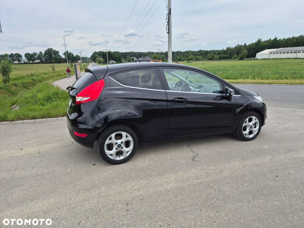 Ford Fiesta 1.25 Titanium - 8