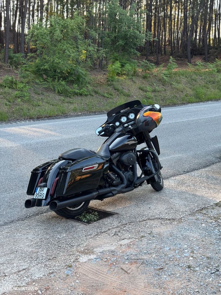 Harley-Davidson FLHXS Street glide - 6