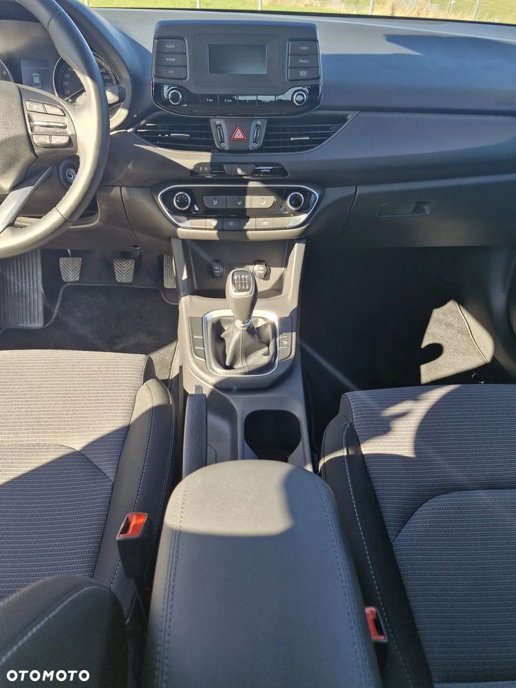Hyundai i30 1.0 T-GDI Smart - 16