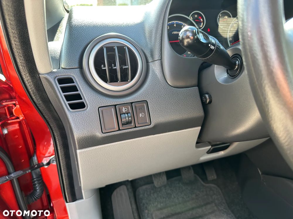 Suzuki SX4 - 16
