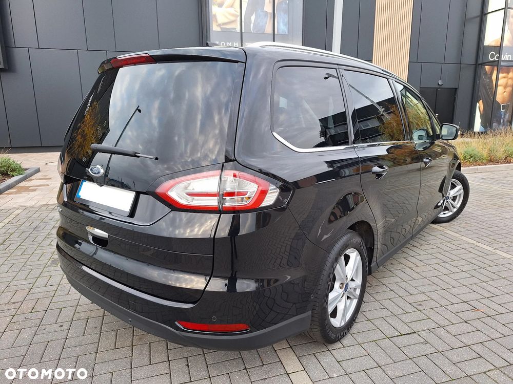 Ford Galaxy 2.0 EcoBlue 4WD Titanium - 11