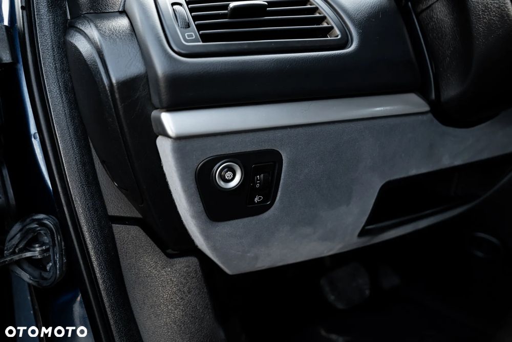 Peugeot 807 140 Automatik Premium - 32