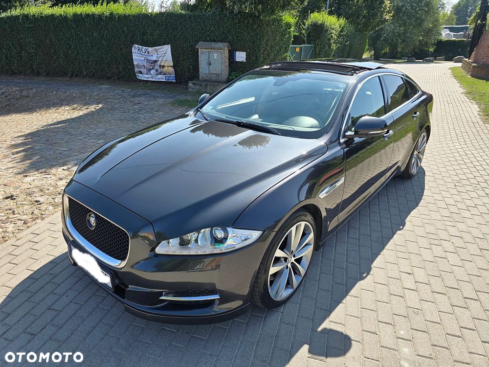 Jaguar XJ 3.0 D V6 Premium Luxury - 21