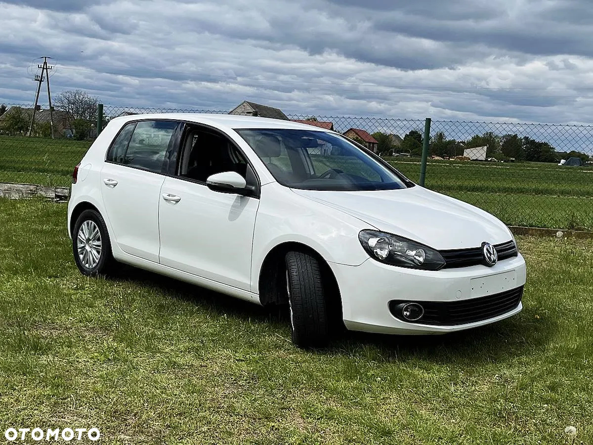 Volkswagen Golf - 4