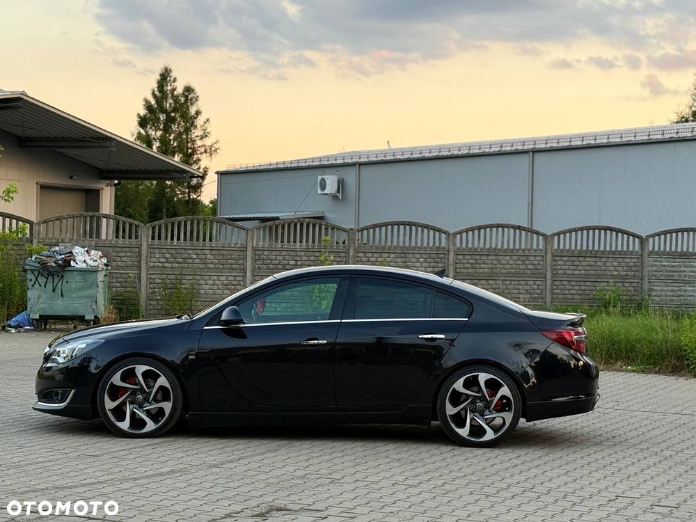 Opel Insignia - 8