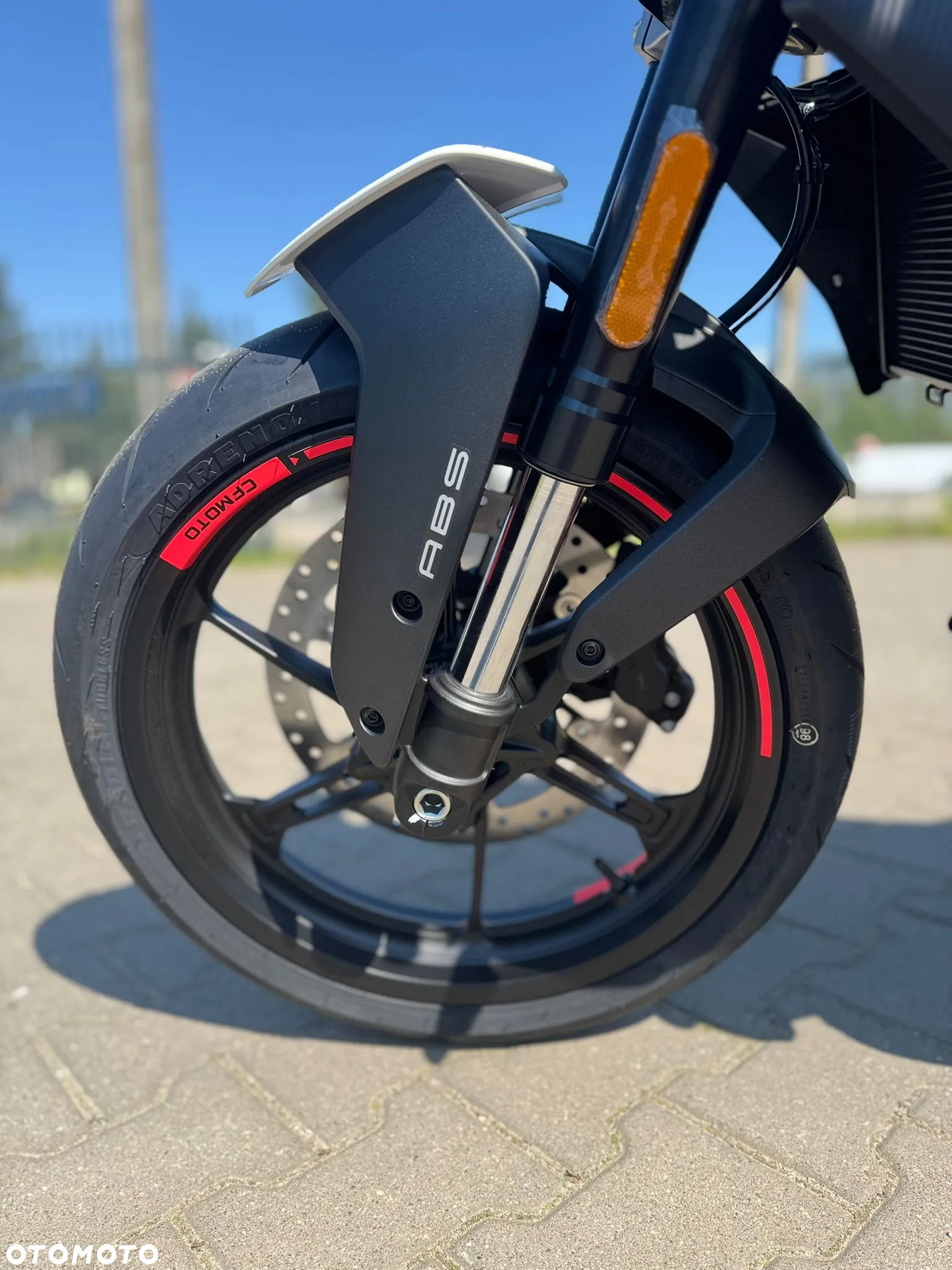 CFMoto 450NK - 8