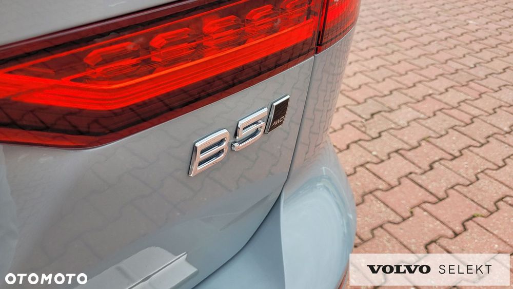 Volvo V60 Cross Country - 16