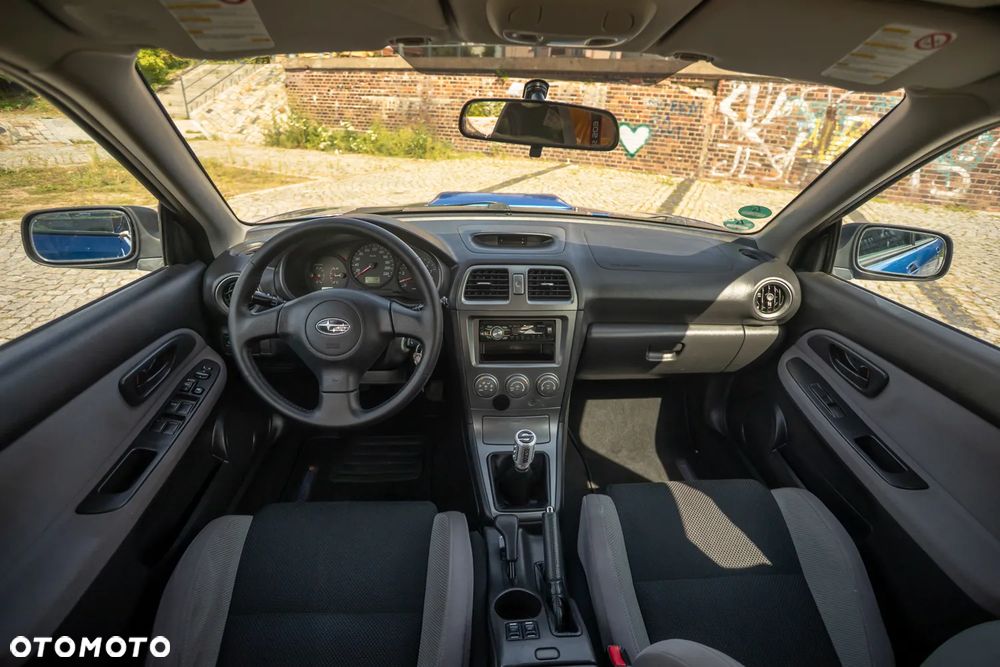 Subaru Impreza 2.0R RS - 34