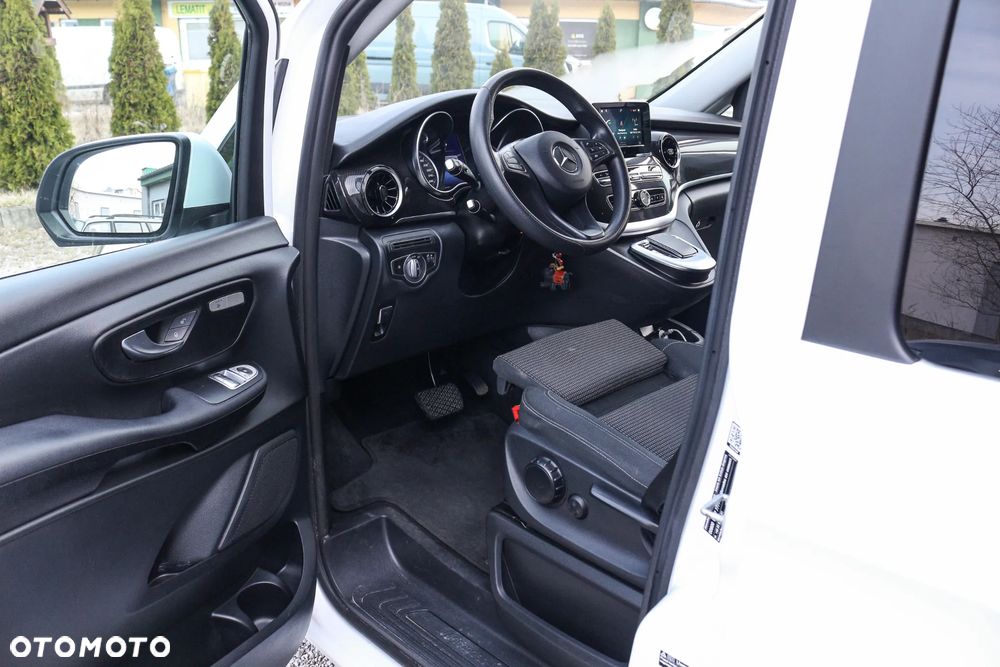 Mercedes-Benz Klasa V 220 d 9G-Tronic - 10