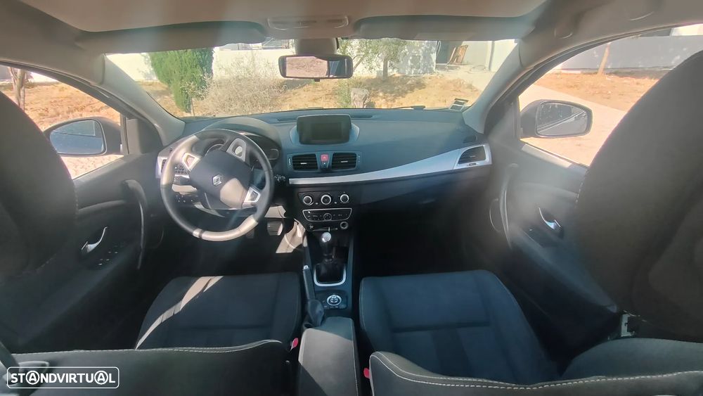 Renault Mégane Sport Tourer 1.5 dCi Dynamique S - 19