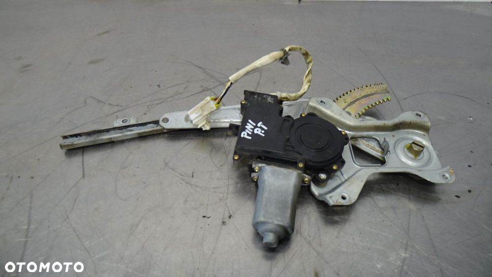 MECHANIZM PODNOSZENIA SZYB PRAWY TYŁ MITSUBISHI PAJERO PININ 2.0 - 1