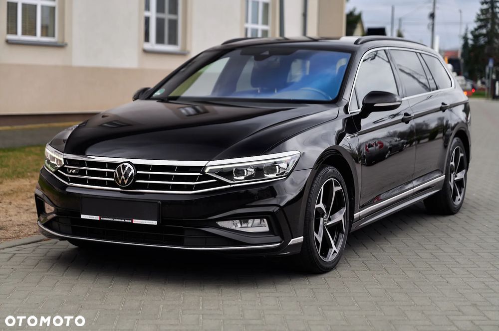 Volkswagen Passat Variant 2.0 TDI SCR DSG R-Line - 8