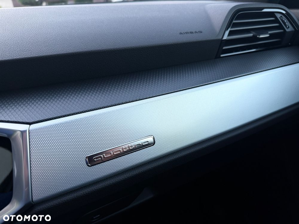 Audi Q3 40 TDI Quattro S Line S tronic - 37