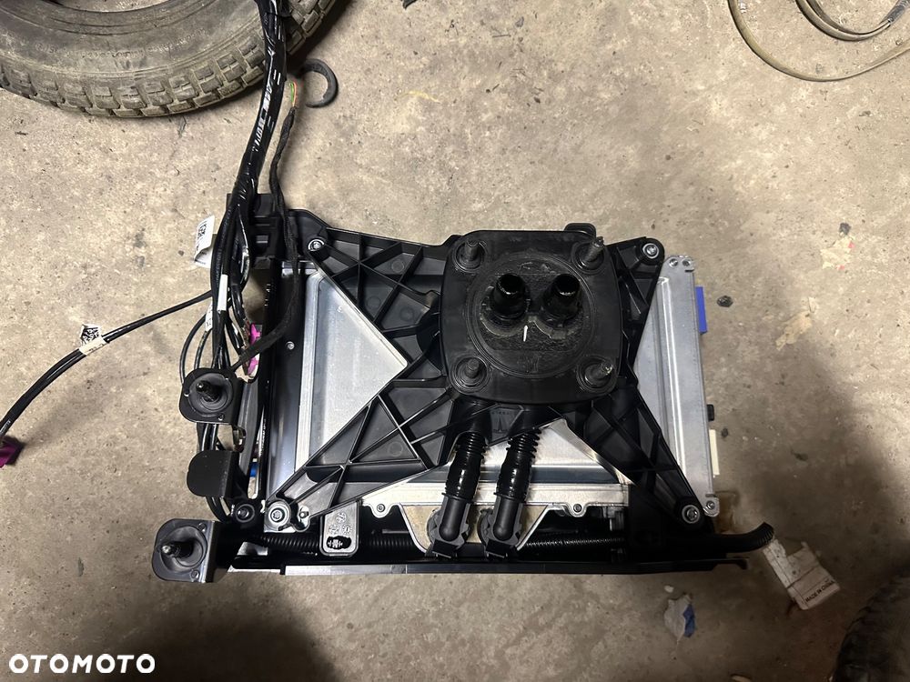 1684435-00-H STEROWNIK KOMPUTERA AUTO-PILOTA TESLA MODEL Y/3. - 4