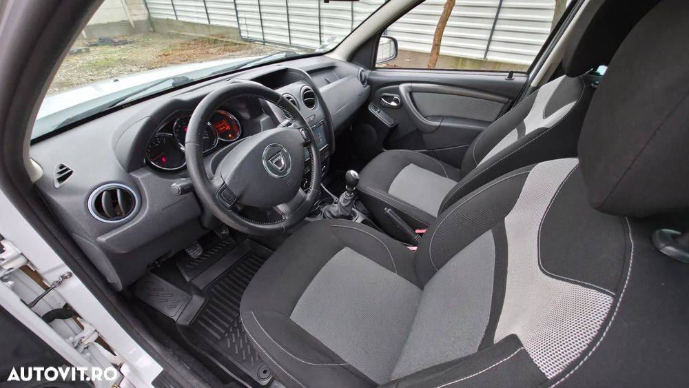 Dacia Duster 1.5 dCi 4x2 Prestige - 14