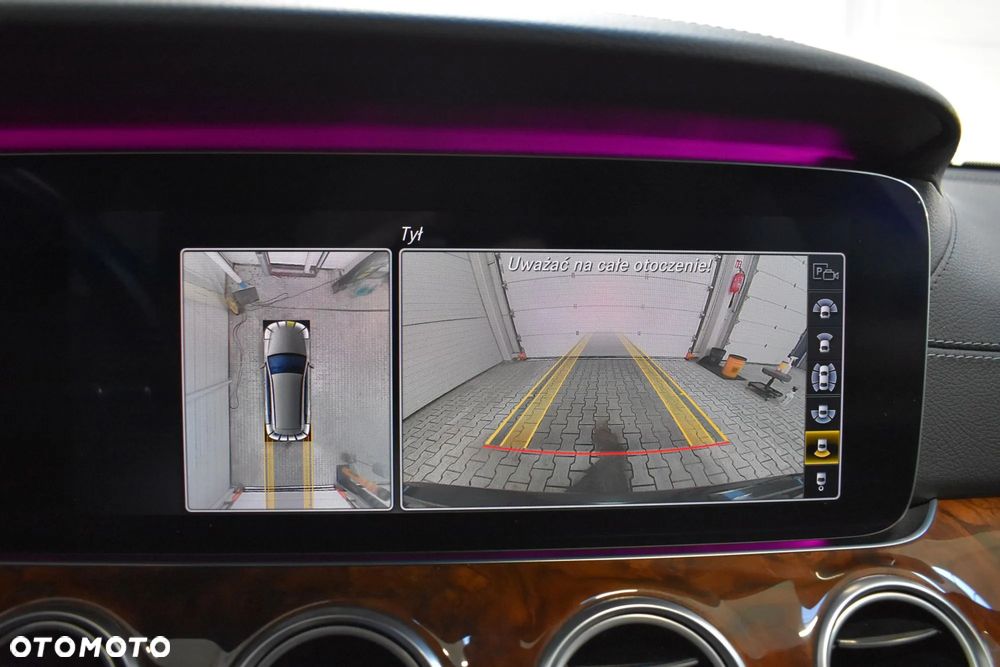 Mercedes-Benz Klasa E 220 d 9G-TRONIC - 29