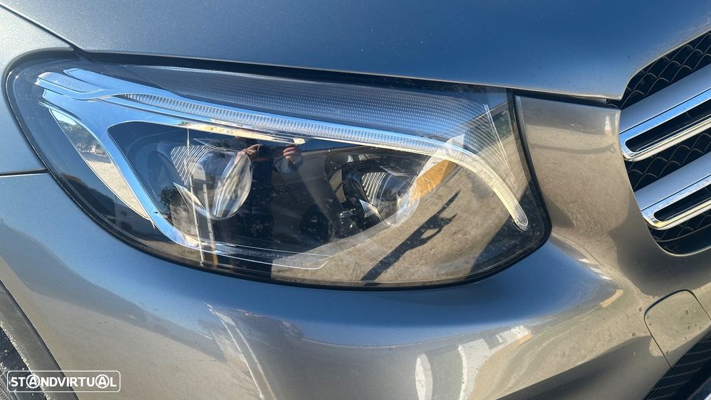 Mercedes-Benz GLC 220 d 4Matic 9G-TRONIC AMG Line - 10