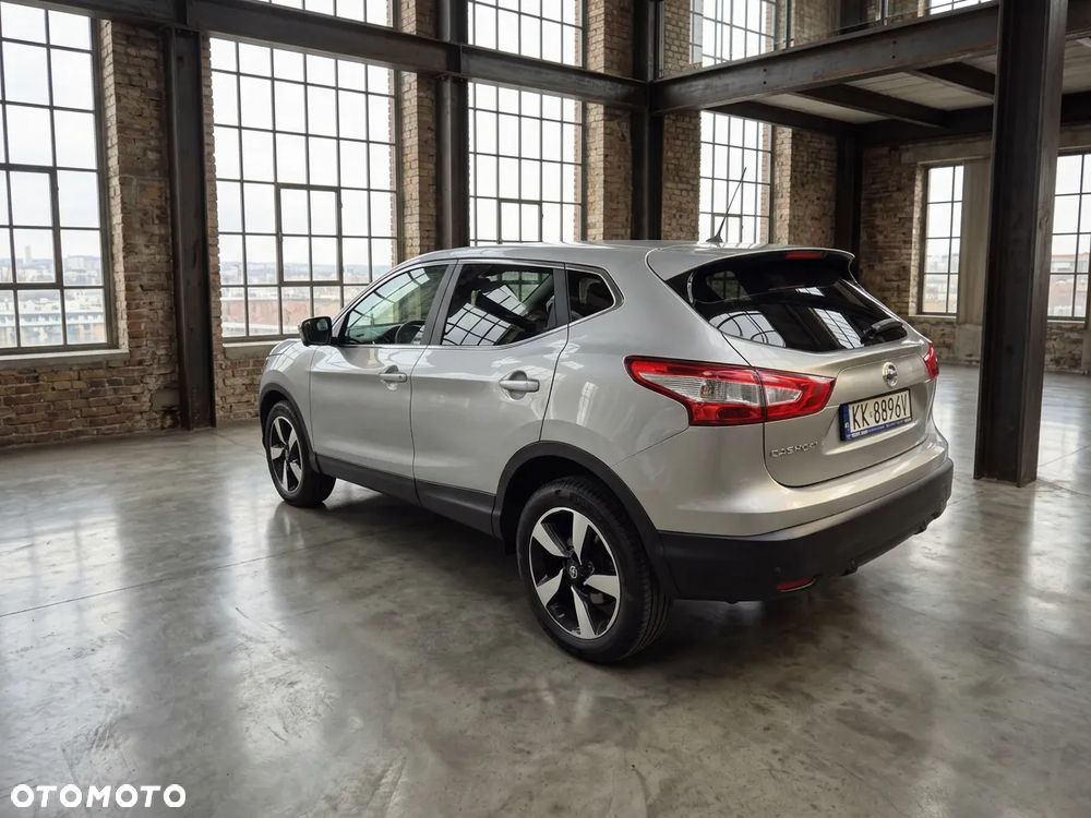 Nissan Qashqai 1.2 DIG-T N-Tec Xtronic - 6