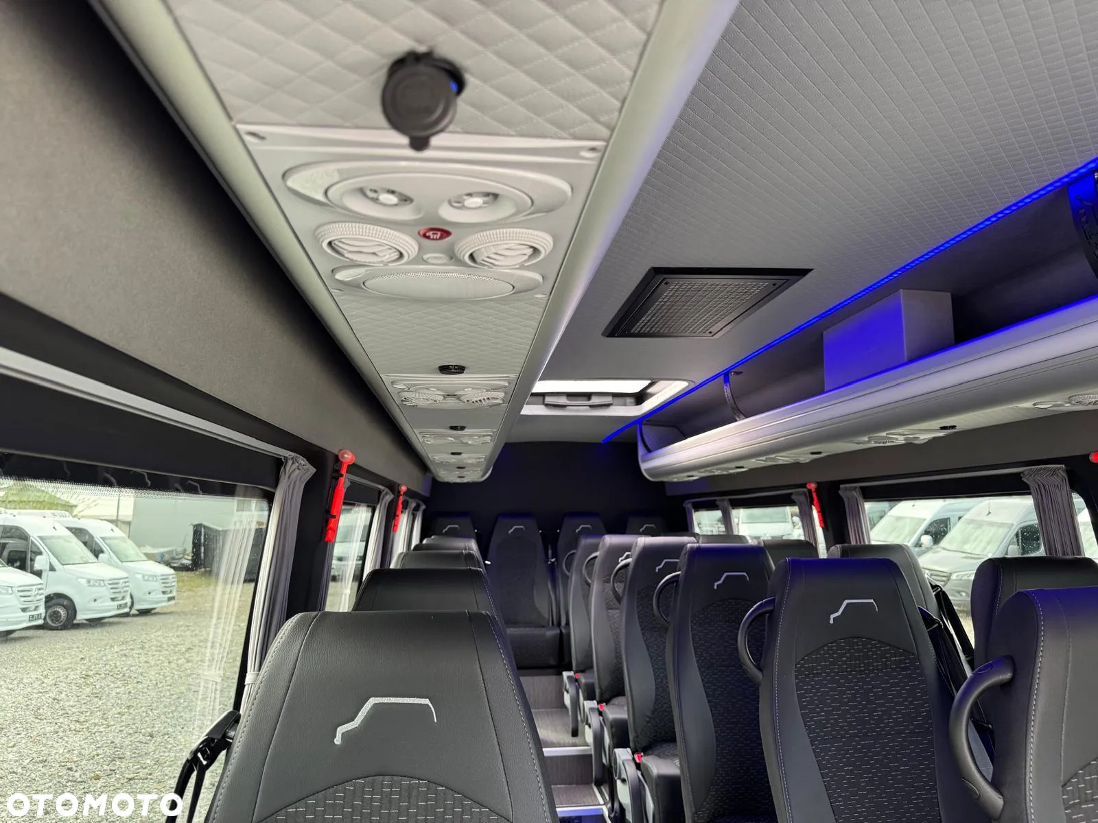 Mercedes-Benz Sprinter 519 - 20