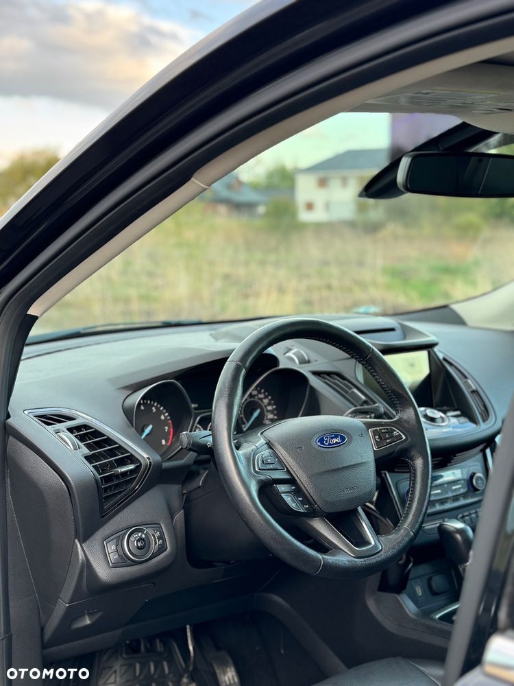 Ford Escape - 9