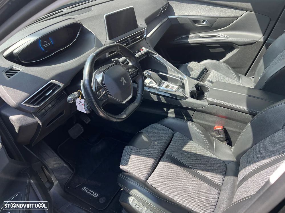 Peugeot 5008 BlueHDI 130 EAT8 Allure Pack - 5