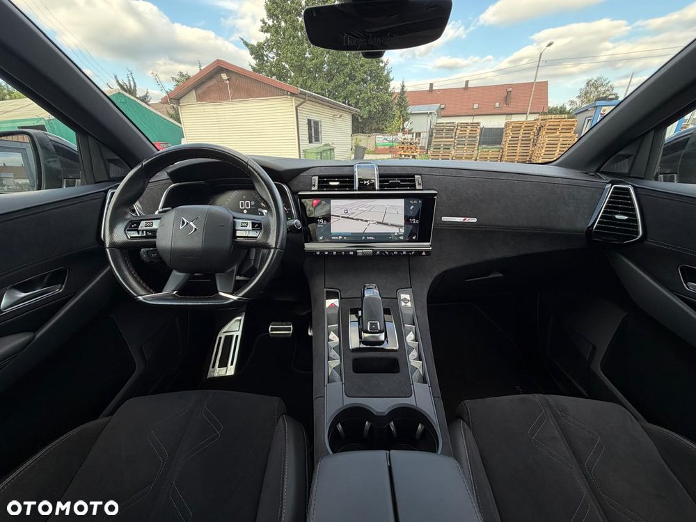 DS Automobiles DS 7 Crossback 2.0 BlueHDi Performance Line + - 31