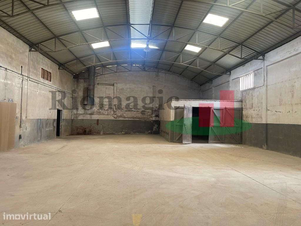 Armazém Industrial em Santarém***RIOMAGIC*** - Grande imagem: 5/27