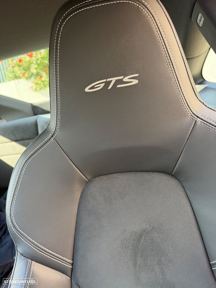 Porsche 911 (992) Carrera S PDK - 7