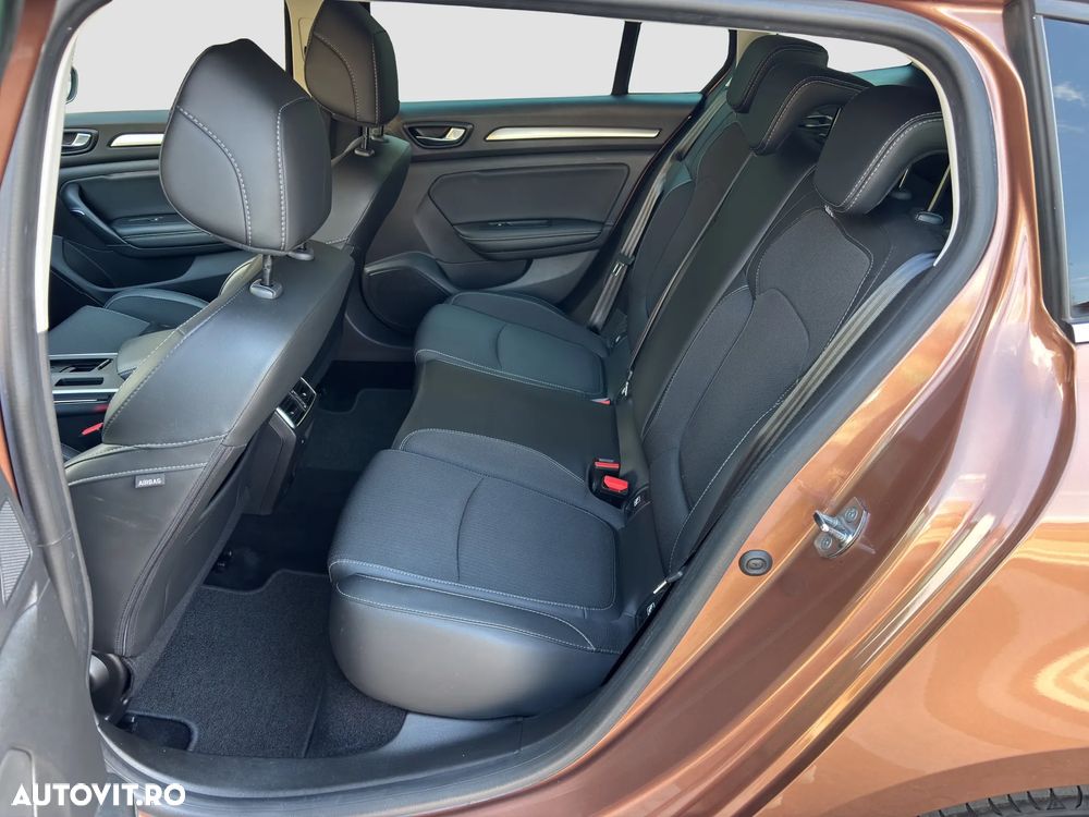 Renault Megane Blue dCi 116 Intens - 9