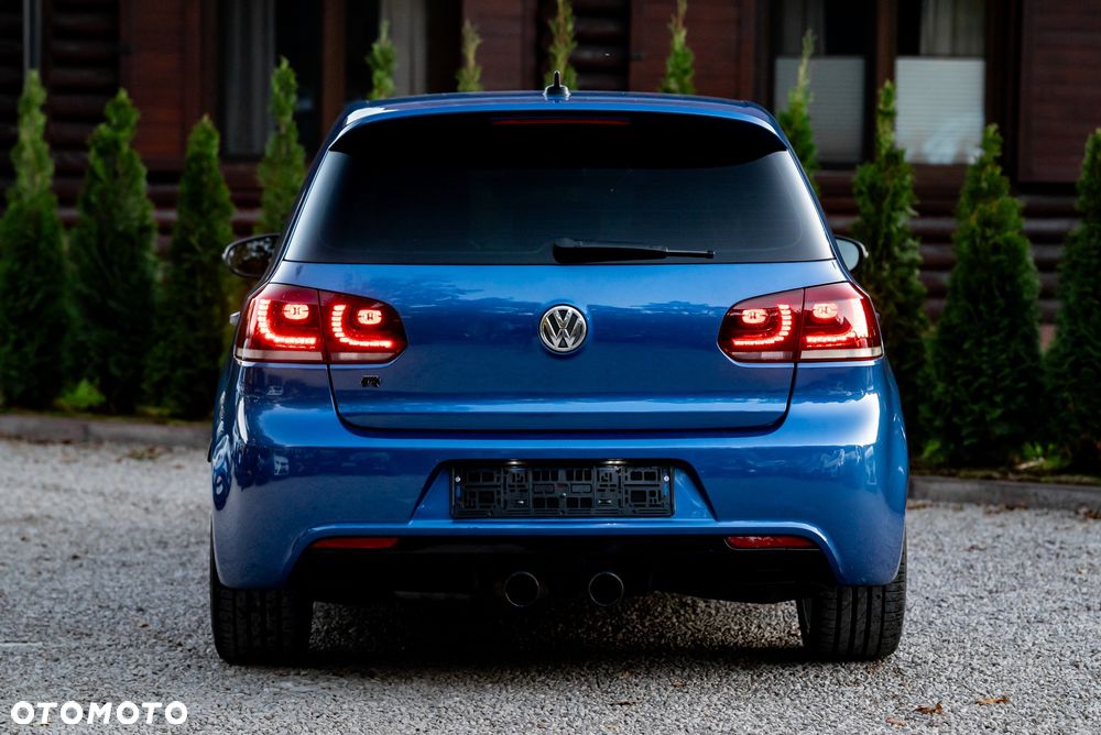 Volkswagen Golf 2.0 R - 11