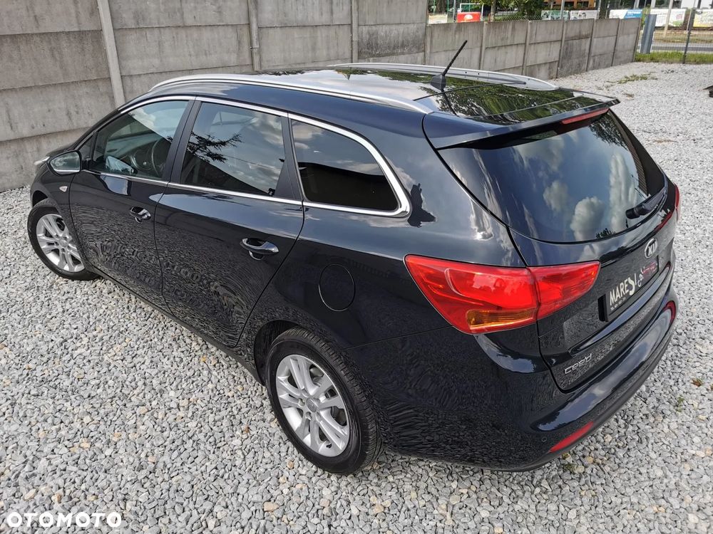 Kia Ceed - 28