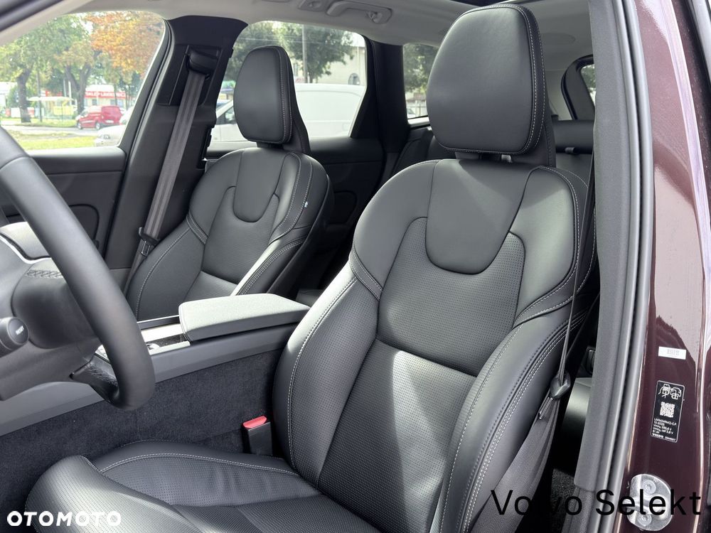 Volvo XC 60 - 24