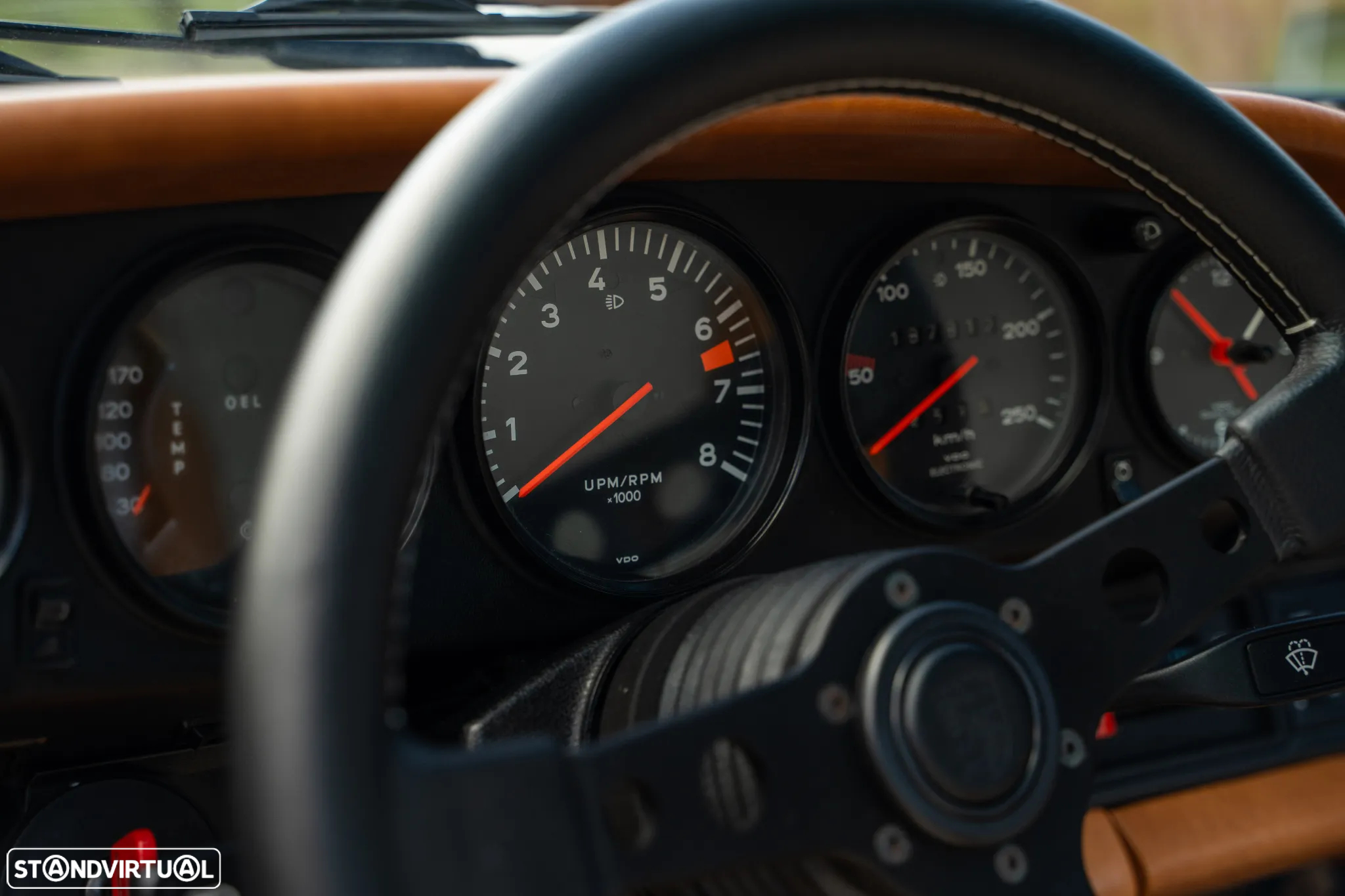 Porsche 911 Série G - 22