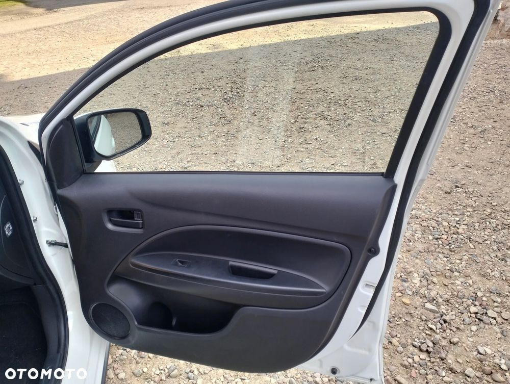 Mitsubishi Space Star AS&G 1.2 Plus - 19