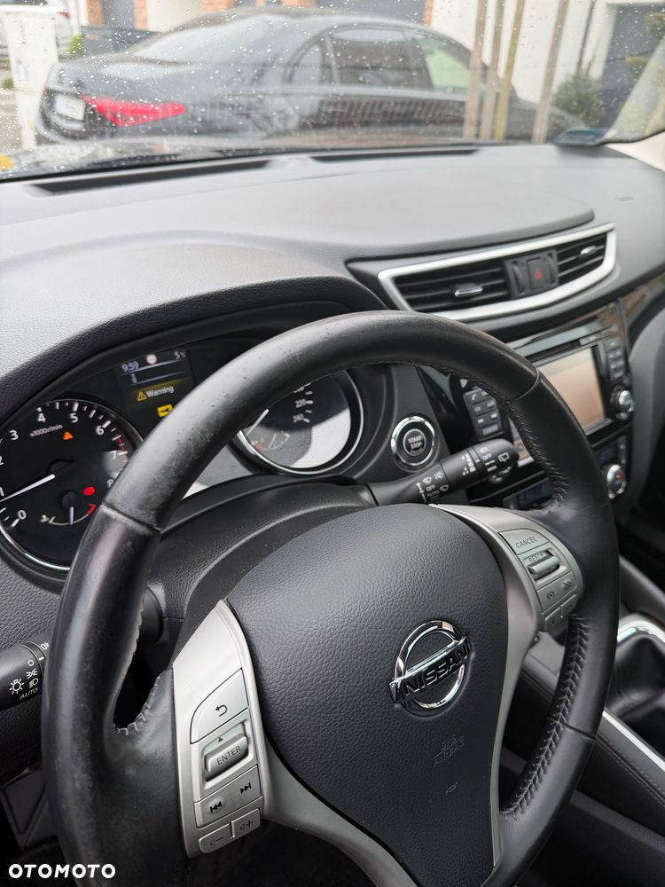 Nissan Qashqai - 2
