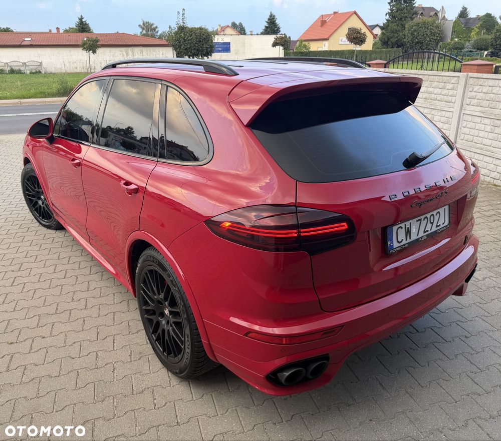 Porsche Cayenne - 7