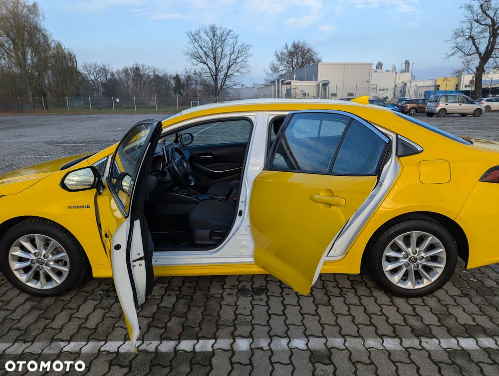 Toyota Corolla 1.8 Hybrid Comfort - 10