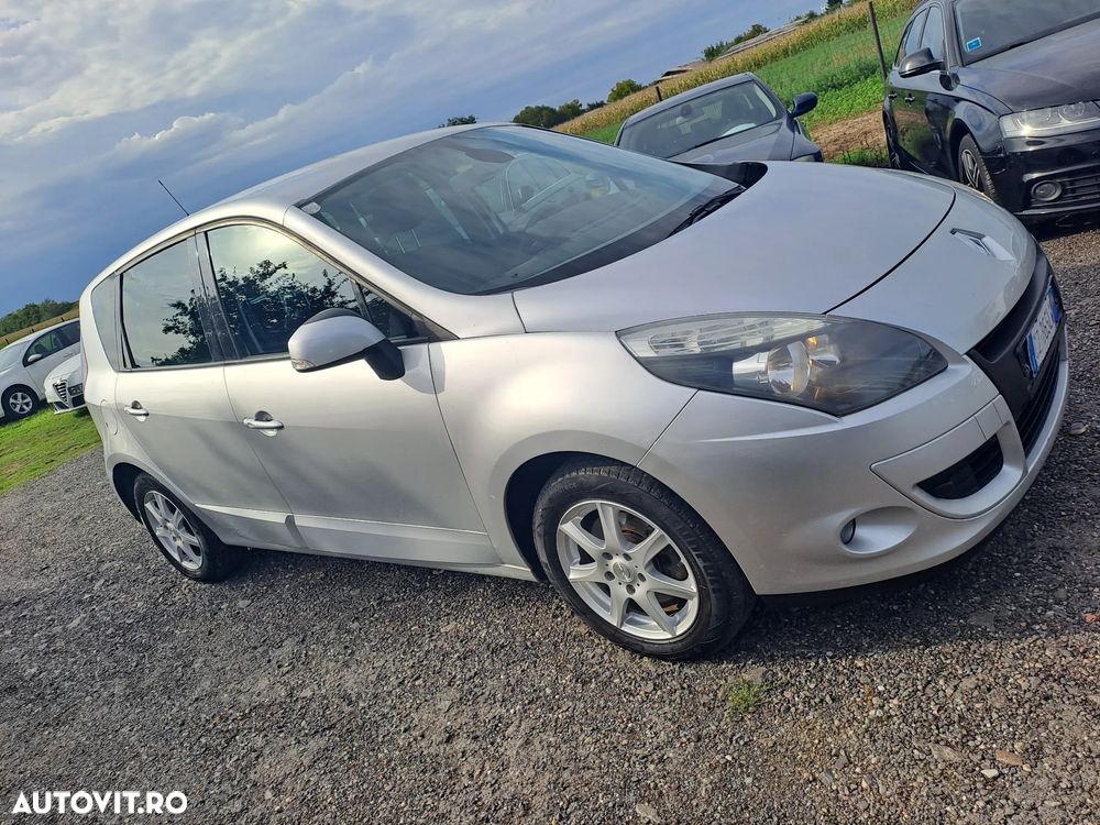 Renault Scenic - 3