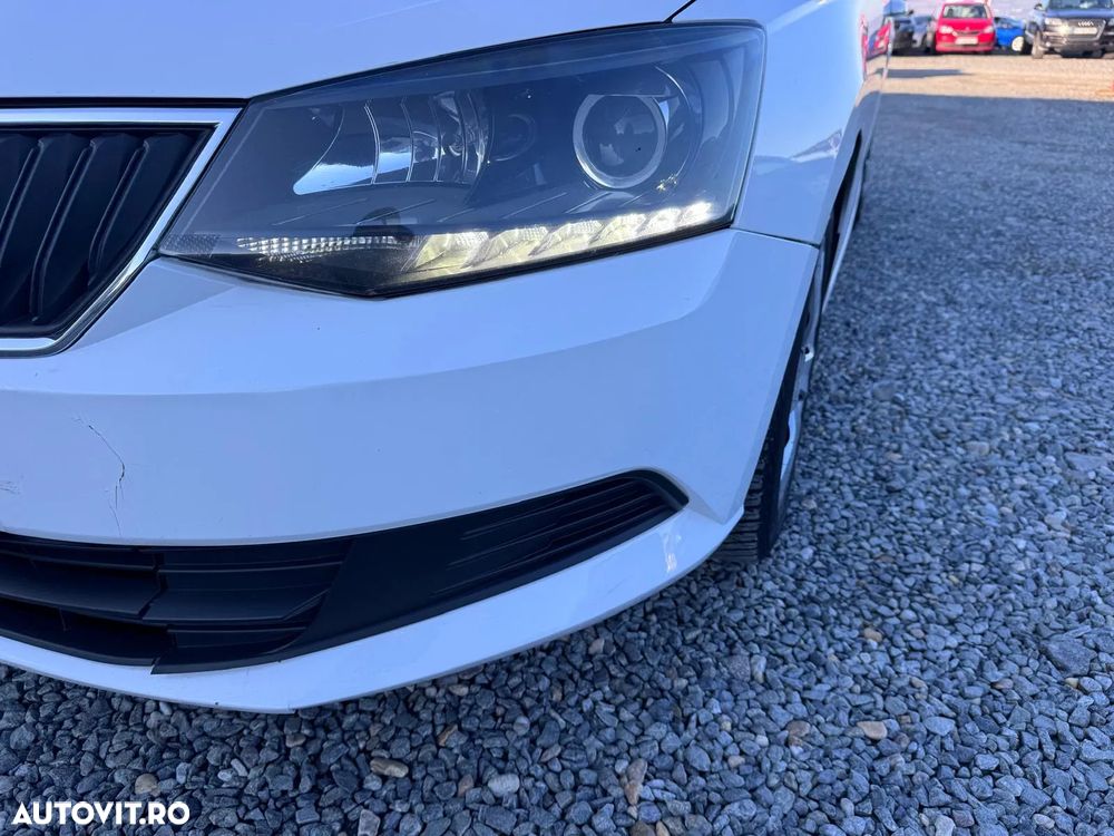 Skoda Fabia 1.0 MPI Ambition - 37