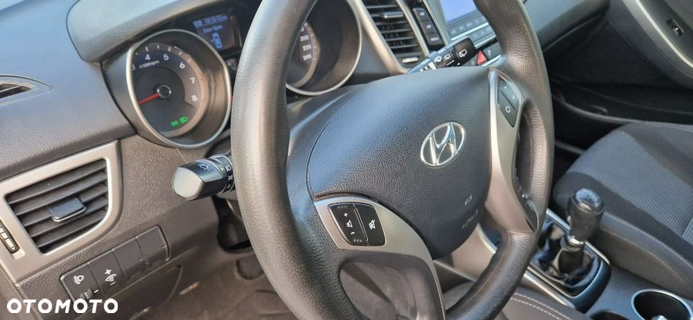 Hyundai i30 - 31