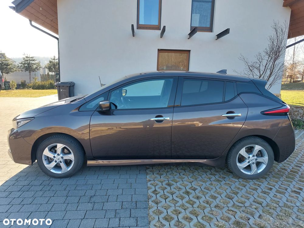 Nissan Leaf 40 kWh N-Connecta - 4