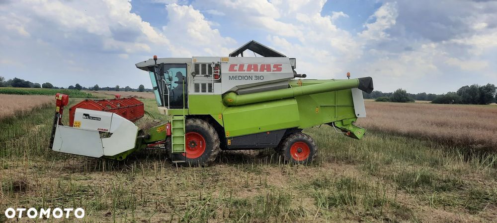 Claas Medion 310 - 1