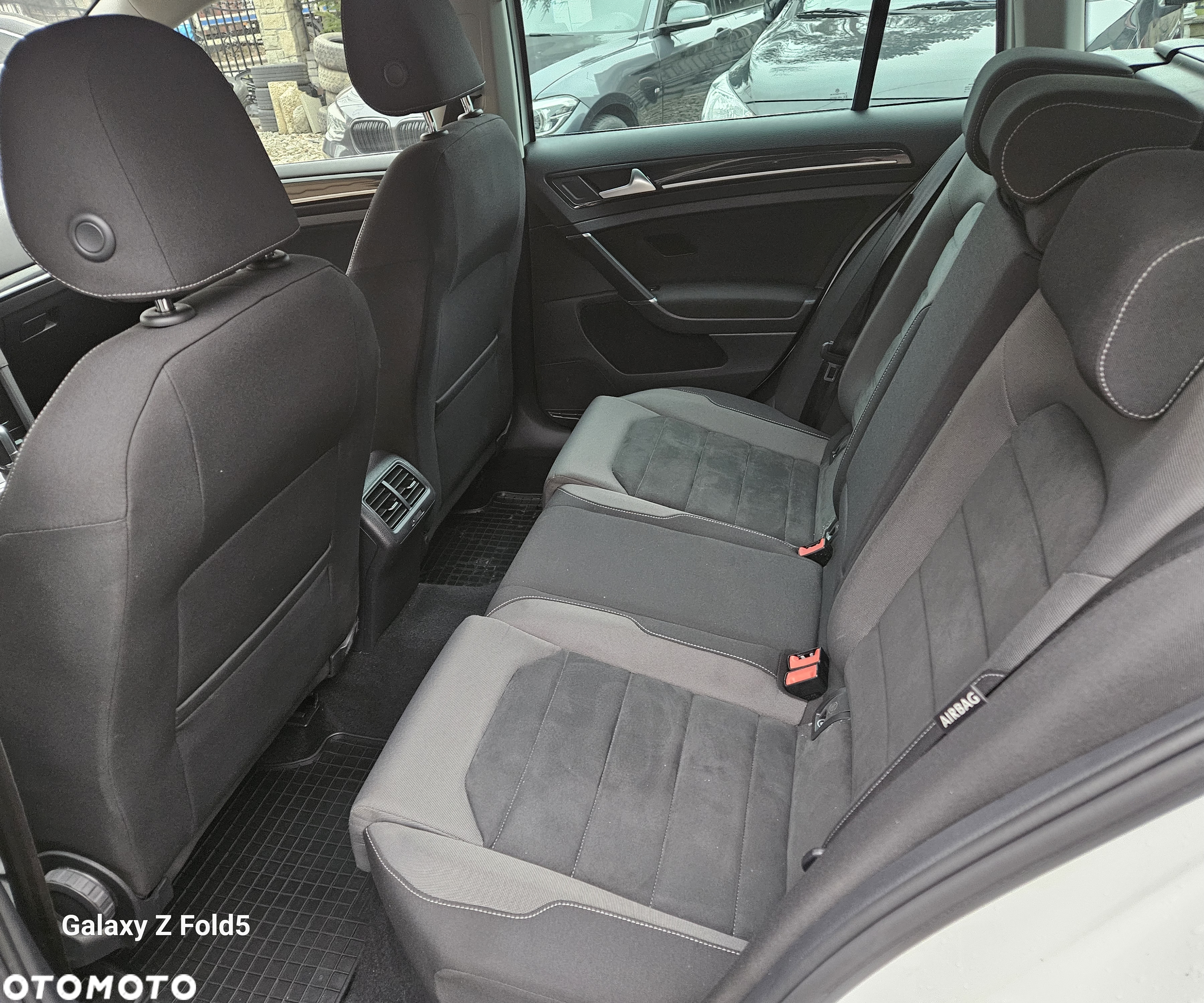 Volkswagen Golf 2.0 BlueTDI DSG Comfortline - 14