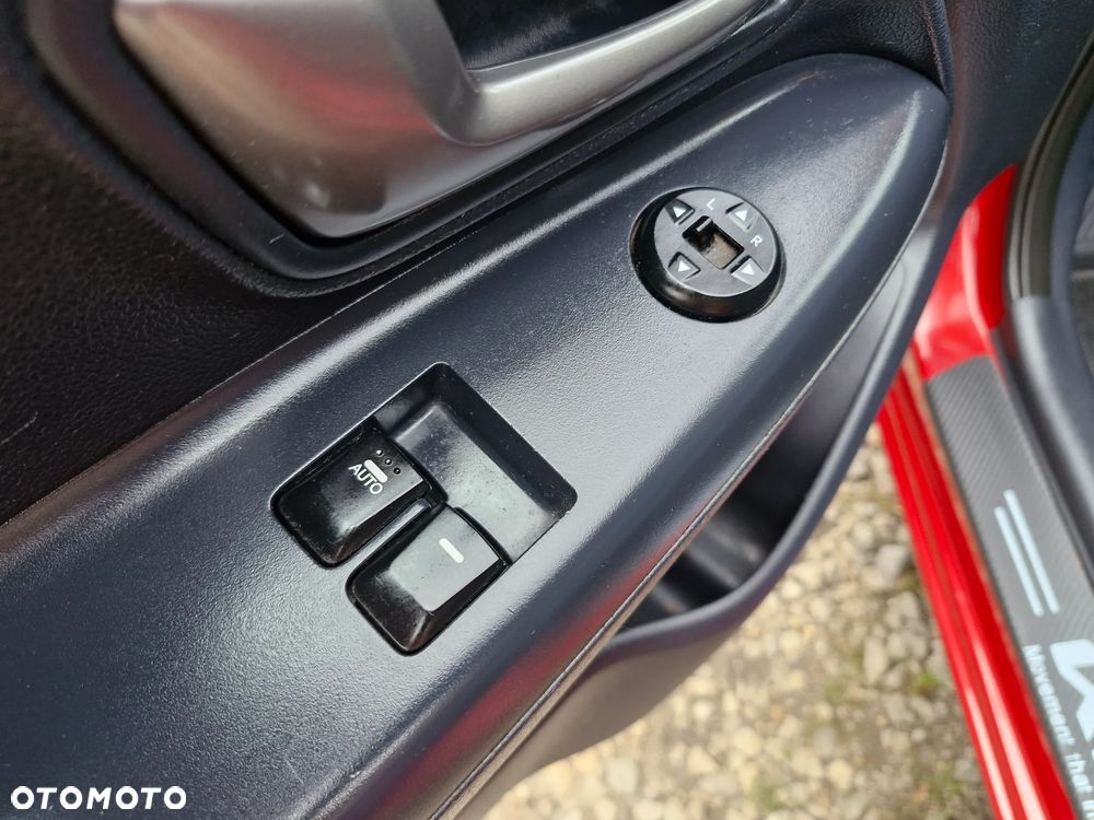 Kia Rio 1.4 Fifa World Cup Edition - 12