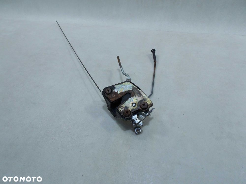 PIAGGIO PORTER HIJET PFAU 06- ZAMEK DRZWI PRZOD PRAWY - 1