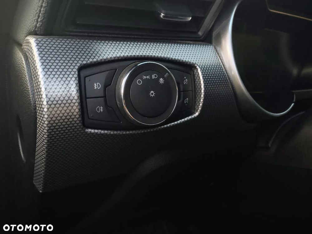 Ford Mustang 5.0 V8 GT - 14