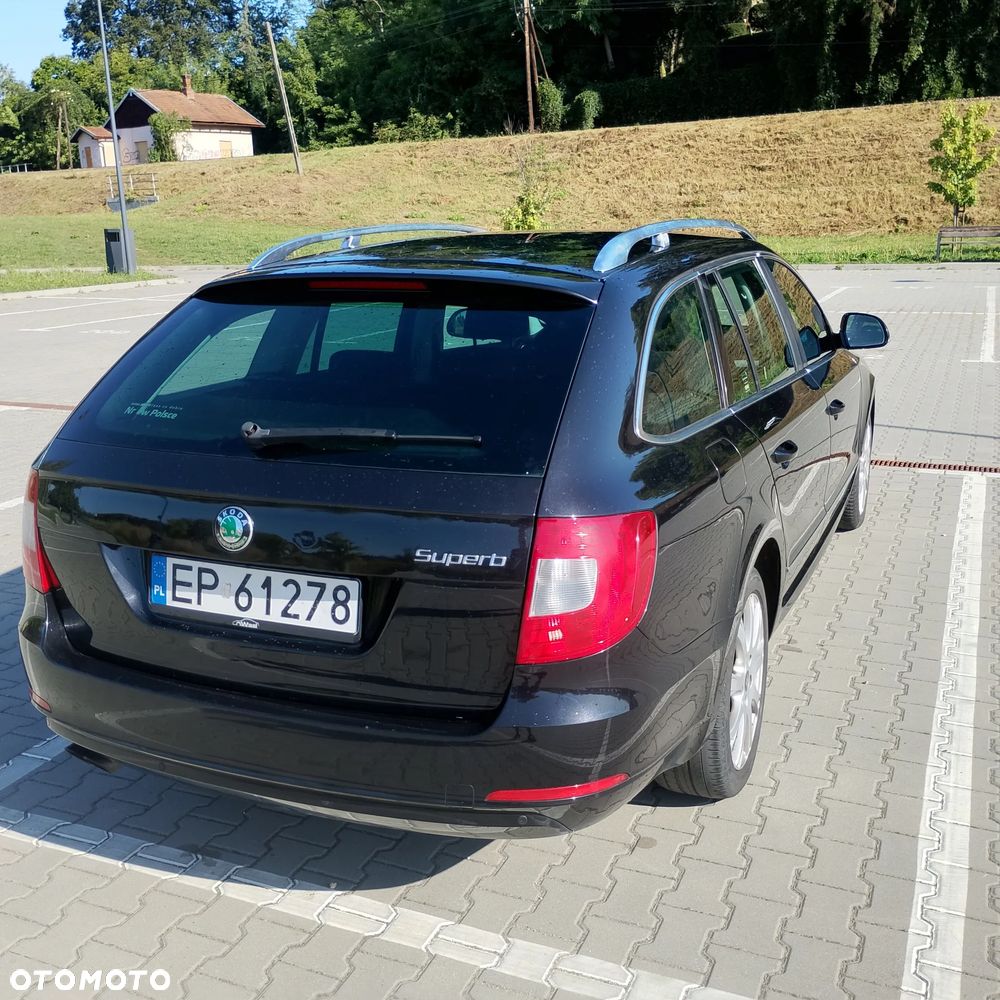 Skoda Superb 2.0 TDI Elegance - 6