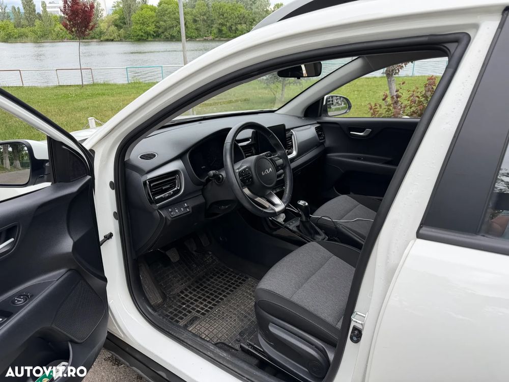 Kia Stonic 1.0 T-GDI 6MT Urban - 9